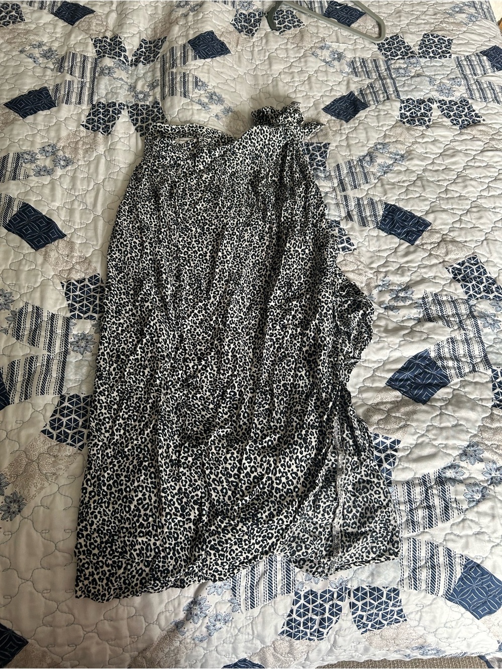 American Eagle Outfitters Black and White Leopard Maxi Skirt